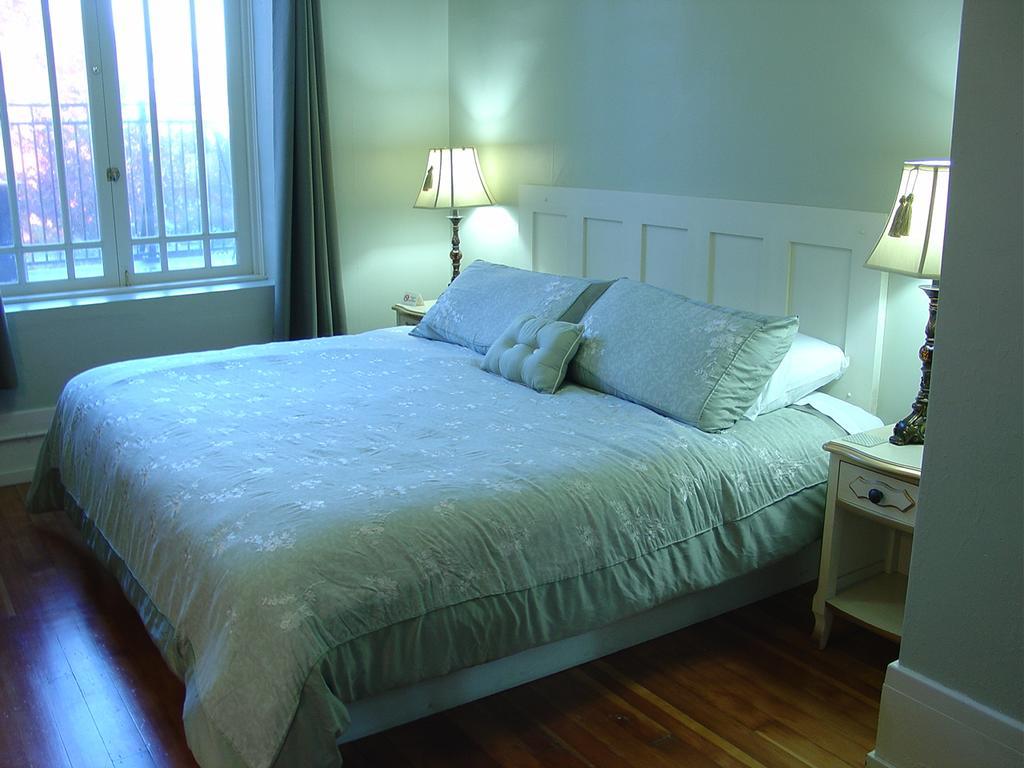 Centralia Square Grand Ballroom And Vintage Hotel Ruang foto